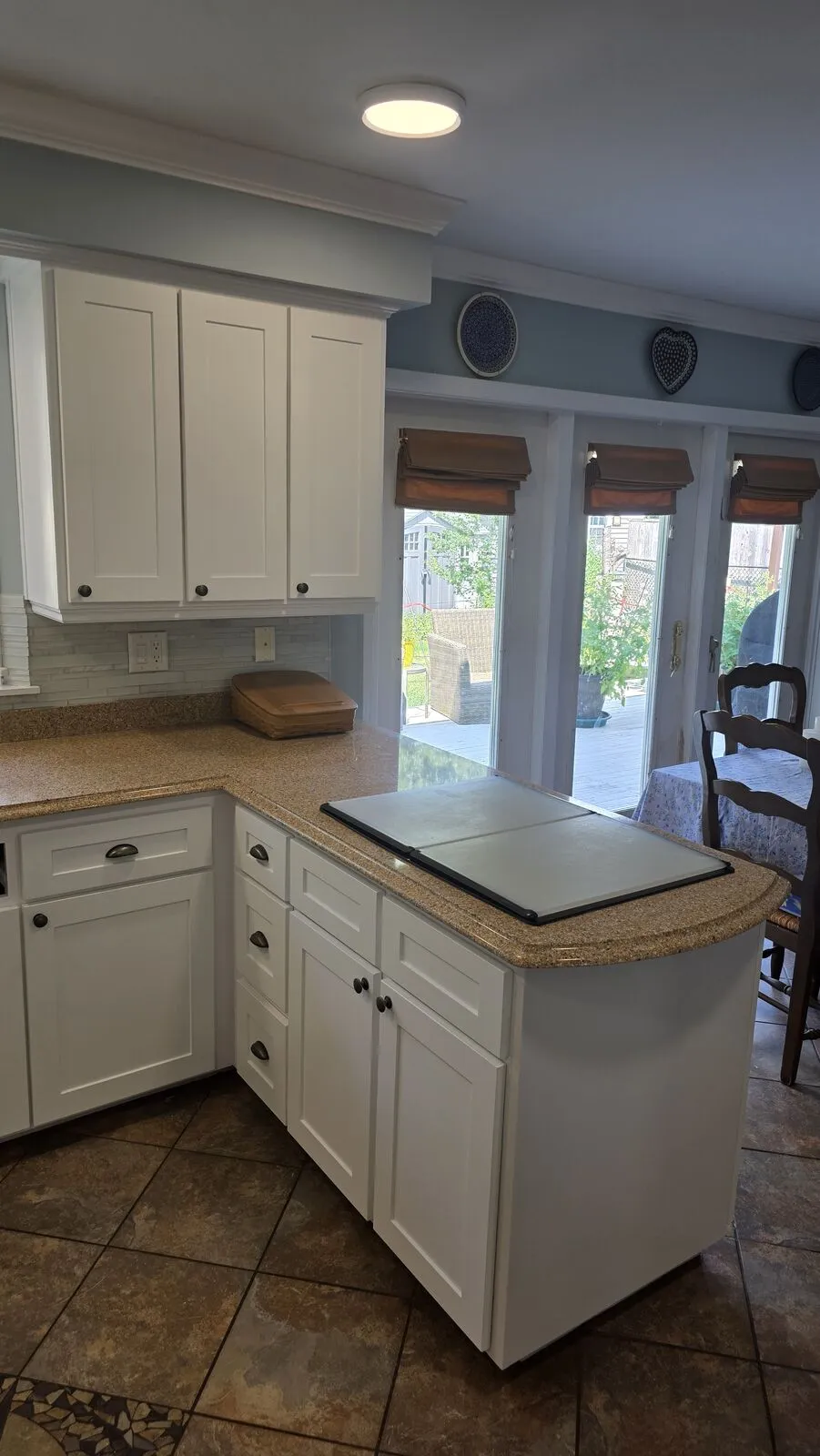 Kitchen refresh: white shaker cabinets — finished