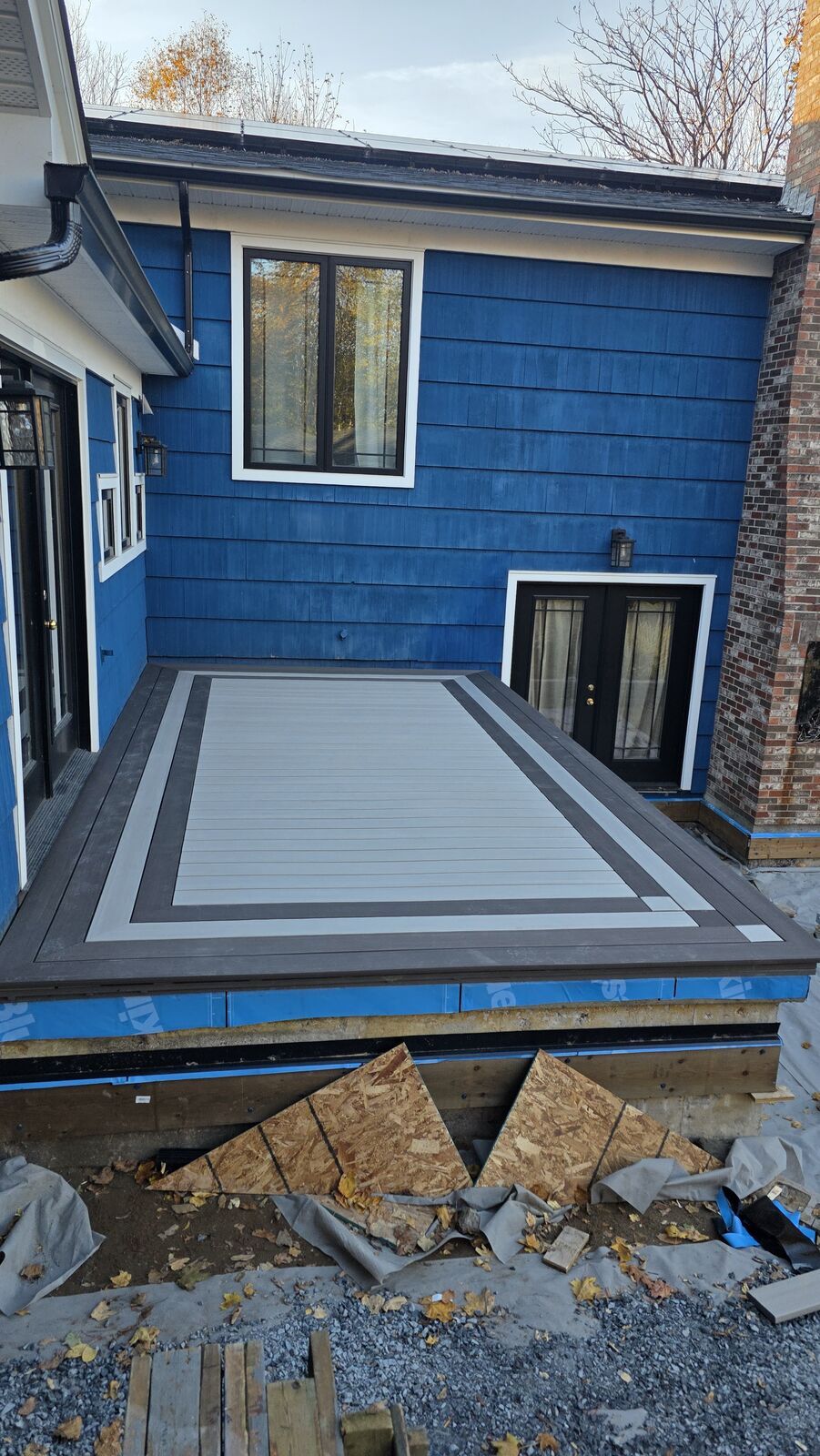 Three-level composite deck: from 3D design to build
