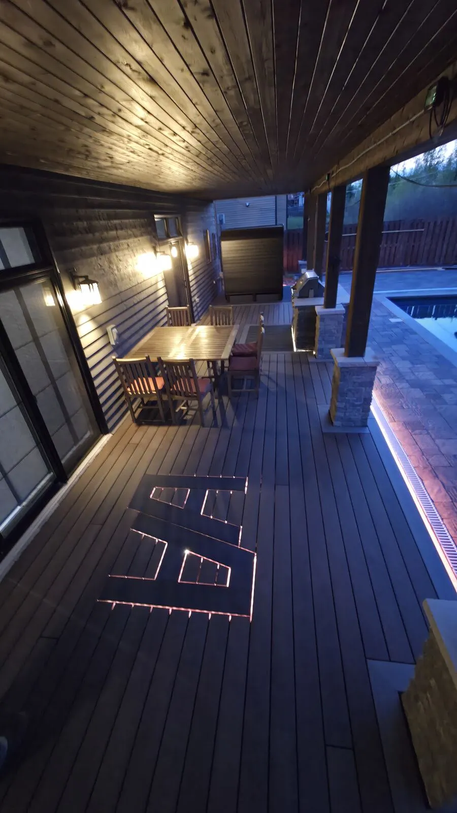 Pool deck with herringbone inlays & LED lighting — finished (11)