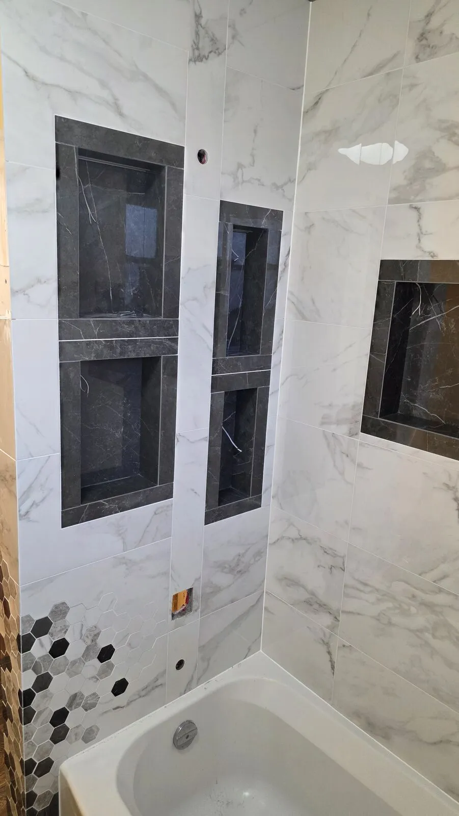 Bathroom remodel: tub surround, niches and hex accent — work in progress (21)