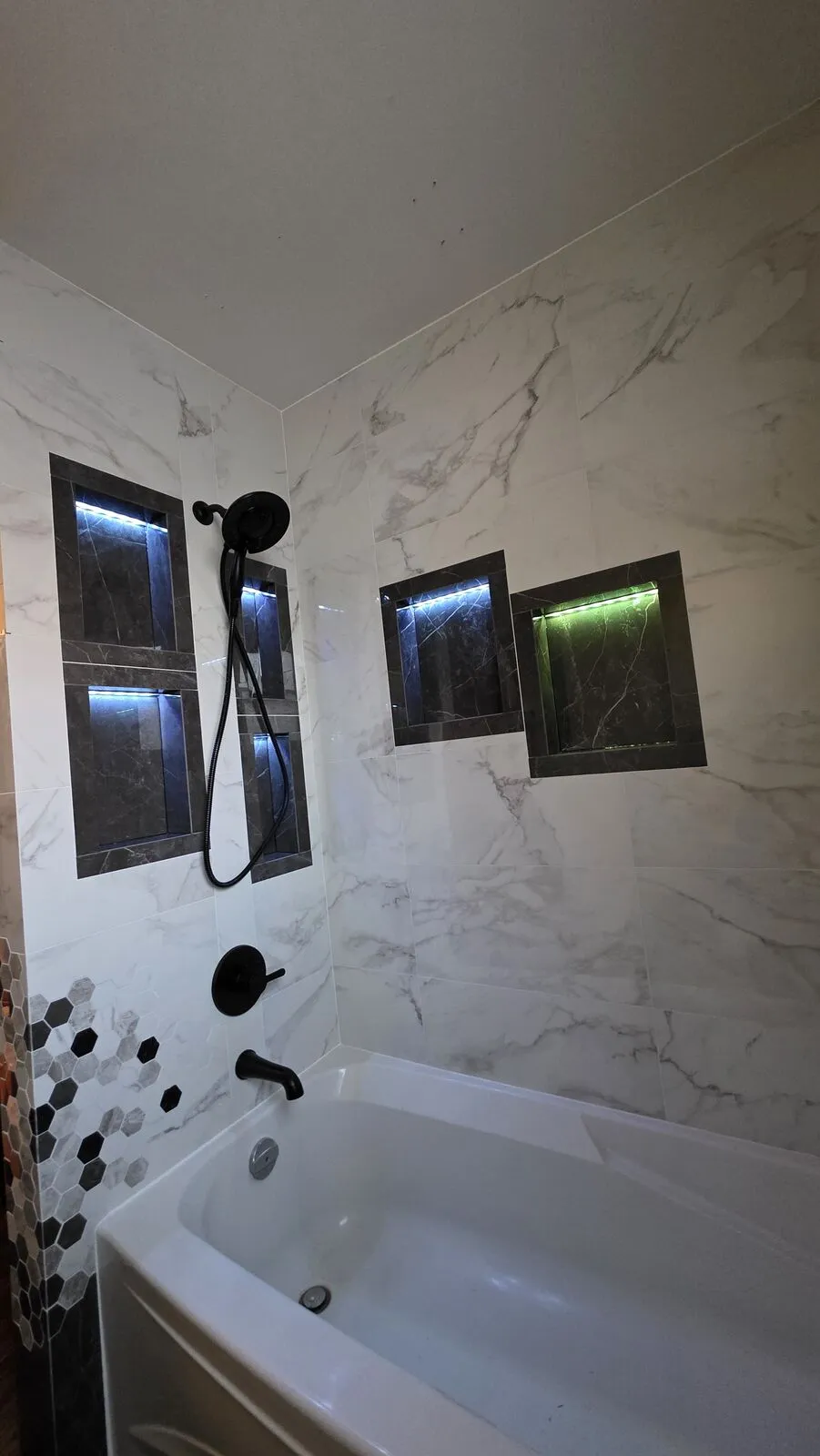 Bathroom remodel: tub surround, niches and hex accent — work in progress (22)